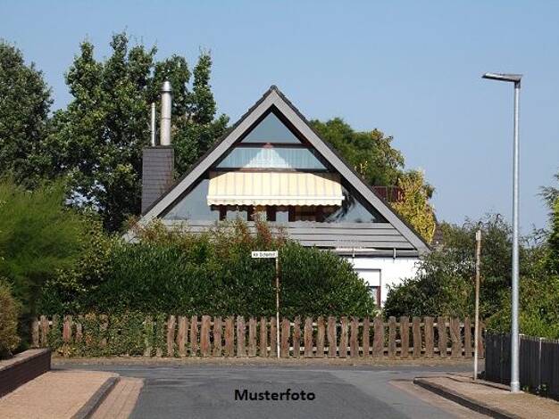 Einfamilienhaus zum Kauf 68.000 € 6 Zimmer 102,1 m² 256 m² Grundstück Wennenkamp Rinteln 31737