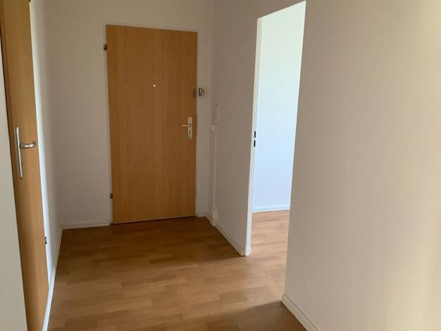 Wohnung zur Miete 426 € 3 Zimmer 69,3 m² 3. Geschoss frei ab 15.11.2026 Ludwigsburger Straße 22 Grünau-Mitte Leipzig 04209
