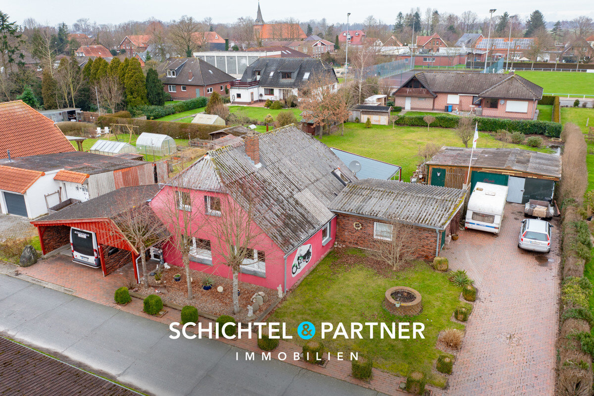 Einfamilienhaus zum Kauf 169.000 € 3 Zimmer 190 m²<br/>Wohnfläche 1.407 m²<br/>Grundstück Schwei Stadland 26936