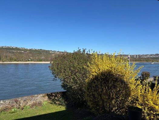 Einfamilienhaus zum Kauf provisionsfrei 750.000 € 11 Zimmer 267 m² 671 m² Grundstück Kesselheim Koblenz 56070