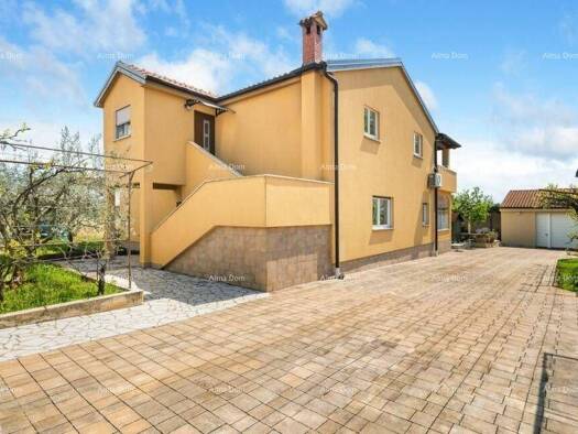 Einfamilienhaus zum Kauf - Erstbezug 699.000 € 8 Zimmer 300 m² 1.000 m² Grundstück Poreč 52440