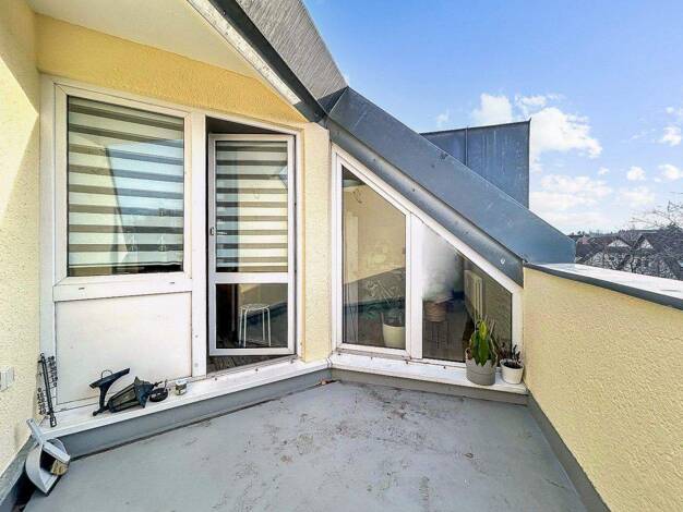 Wohnung zum Kauf 122.000 € 3 Zimmer 56,4 m² 4. Geschoss Weißig Dresden 01328