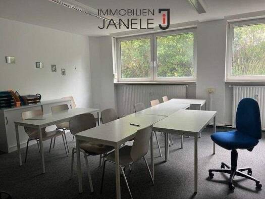 Büro zur Miete provisionsfrei 8,50 € 3 Zimmer 141 m² Bürofläche Westenviertel Regensburg 93049
