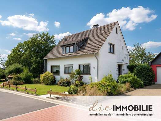 Mehrfamilienhaus zum Kauf 240.000 € 7 Zimmer 134 m² 882 m² Grundstück Wipperfeld Wipperfürth-Wipperfeld 51688