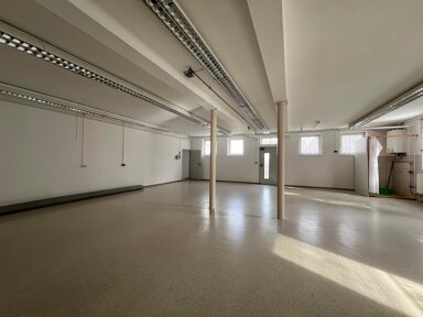 Werkstatt zum Kauf 359 m² Lagerfläche Kriegenbrunn Erlangen 91056