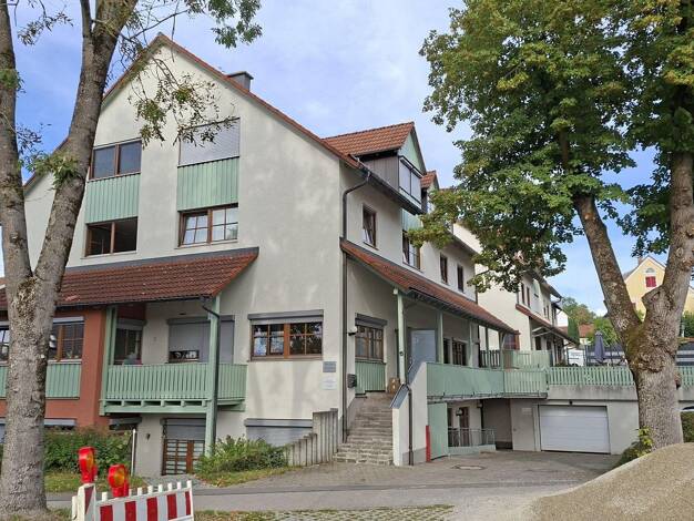 Wohnung zur Miete 550 € 1 Zimmer 32 m² EG Bahnhofstraße 15 Mering Mering 86415