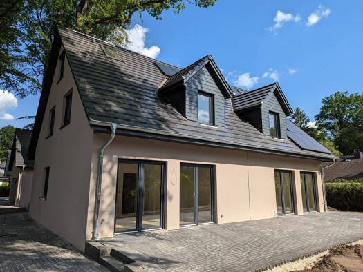 Doppelhaushälfte zur Miete 1.605 € 5 Zimmer 120,6 m² 170 m² Grundstück frei ab 01.05.2026 Dassendorf 21521