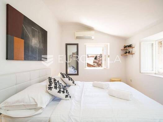 Haus zum Kauf 1.600.000 € 3 Zimmer 230 m² Stari grad Dubrovnik