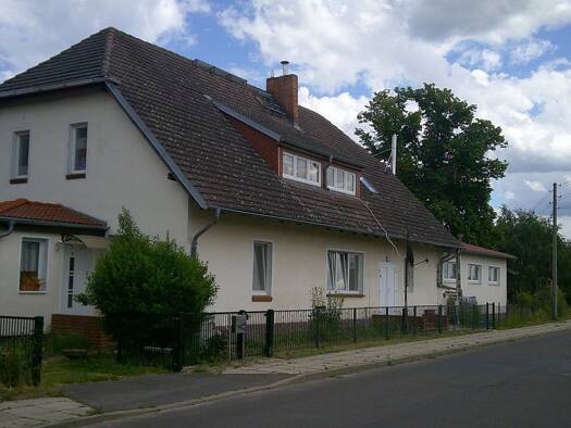 Mehrfamilienhaus zum Kauf provisionsfrei 290.000 € 13 Zimmer 329 m² 2.227 m² Grundstück frei ab sofort Hauptstraße 37 Eggersdorf Müncheberg 15374