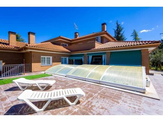 Villa zum Kauf 688.000 € 8 Zimmer 647 m² 3.000 m² Grundstück Pioz 19162
