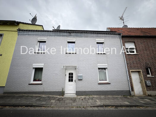 Reihenmittelhaus zum Kauf 188.000 € 5 Zimmer 128 m² 140 m² Grundstück Brachelen Hückelhoven / Brachelen 41836