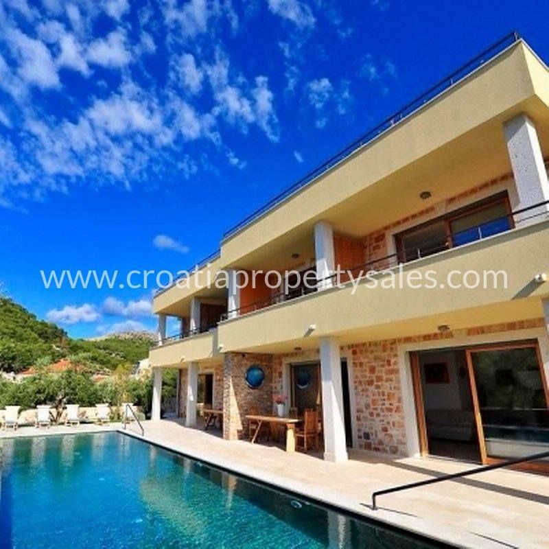 Haus zum Kauf 3.800.000 € 7 Zimmer 292 m²<br/>Wohnfläche Hvar