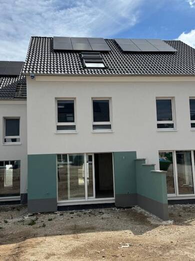 Reihenmittelhaus zur Miete 1.750 € 5 Zimmer 141 m² 185 m² Grundstück Eckersmühlen Roth Eckersmühlen 91154