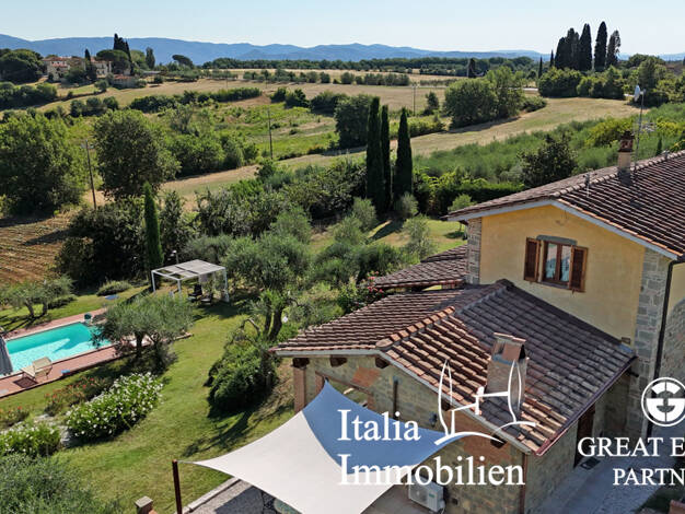 Bauernhaus zum Kauf 649.000 € 8 Zimmer 173 m² 3.000 m² Grundstück Cortona 52044