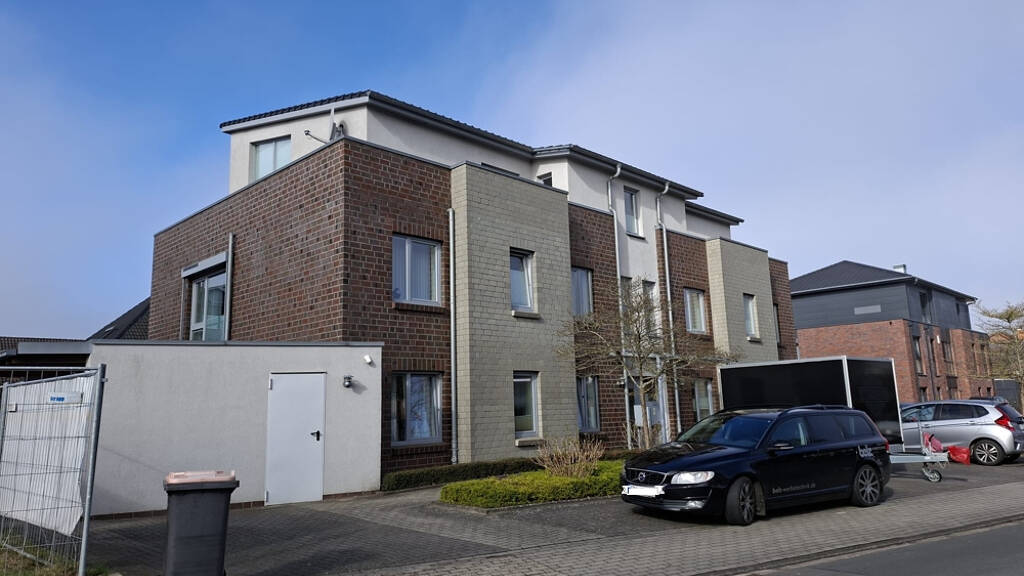 Wohnung zur Miete 950 € 3 Zimmer 89,6 m² 1. Geschoss frei ab 01.05.2026 Heidmühle Schortens / Heidmühle 26419
