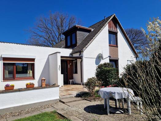 Einfamilienhaus zum Kauf 449.000 € 5 Zimmer 181 m² 1.383 m² Grundstück Grönwohld 22956