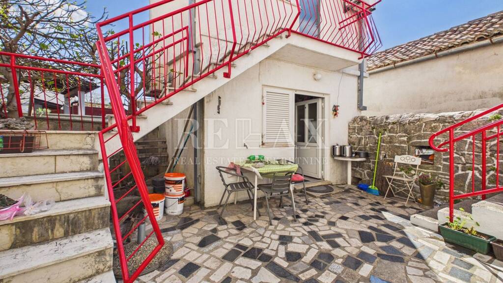 Doppelhaushälfte zum Kauf 315.000 € 8 Zimmer 70 m² Grundstück Crikvenica 51260
