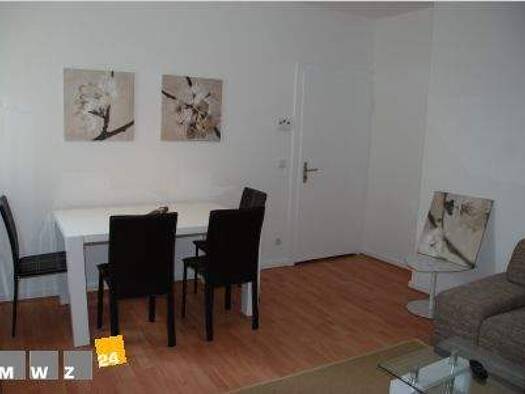 Wohnung zur Miete Wohnen auf Zeit 1.490 € 2 Zimmer 46 m² frei ab sofort Karolingerstr. Bilk Düsseldorf 40223