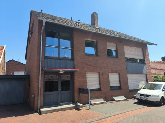 Mehrfamilienhaus zum Kauf 419.000 € 9 Zimmer 230 m² 326 m² Grundstück Hardinghauser Str. 4 Uelsen 49843