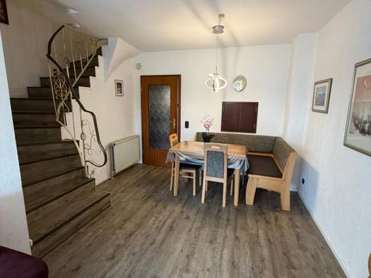 Reihenmittelhaus zum Kauf 295.000 € 3 Zimmer 89 m² 247 m² Grundstück Garbsen-Mitte Garbsen 30823