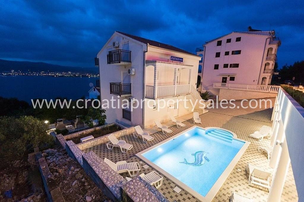 Haus zum Kauf 1.500.000 € 11 Zimmer 327 m²<br/>Wohnfläche Trogir