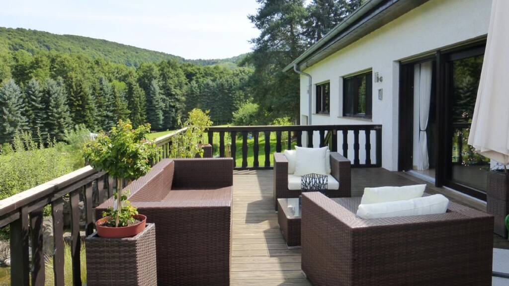 Mehrfamilienhaus zum Kauf 980.000 € 16 Zimmer 750 m² 17.087 m² Grundstück frei ab sofort Ahlersbach Schlüchtern 36381