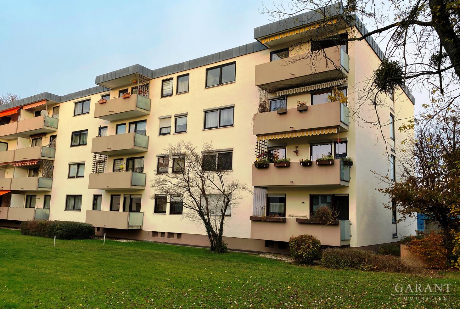 Wohnung zum Kauf 350.000 € 3 Zimmer 77 m²<br/>Wohnfläche 3.<br/>Geschoss Altperlach München 81737