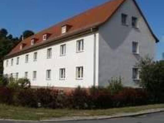 Wohnung zur Miete 215 € 3 Zimmer 38 m² 2. Geschoss frei ab sofort Schillerstraße 3, OT Deutzen Deutzen Neukieritzsch 04575