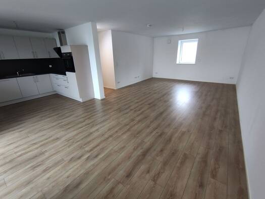 Wohnung zur Miete 978 € 2 Zimmer 74 m² Geschoss 2/3 frei ab 01.09.2026 Oettinger Straße 35 Wassertrüdingen Wassertrüdingen 91717