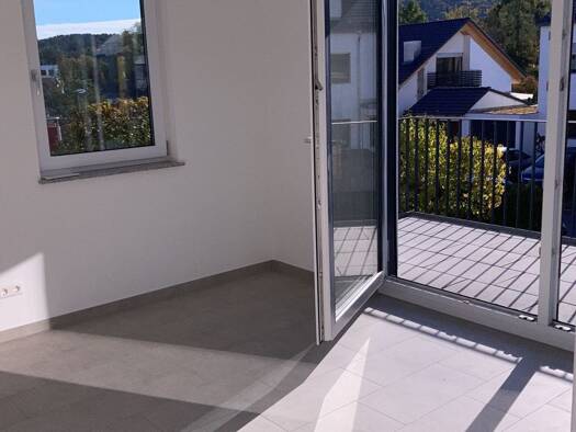Wohnung zur Miete 550 € 2 Zimmer 55 m² Geschoss 1/3 frei ab 12.10.2026 Weilerburgstraße Bühl Tübingen 72072