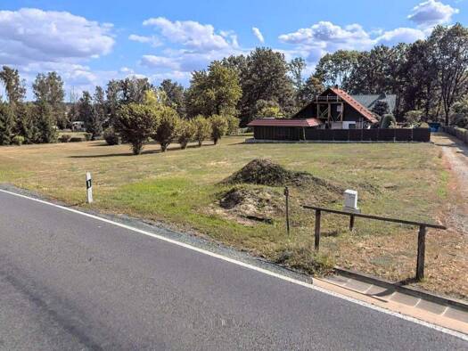 Grundstück zum Kauf 110.000 € 924 m² Grundstück Bad Lausick 04651