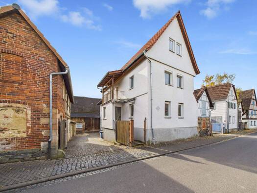 Einfamilienhaus zum Kauf 199.000 € 7 Zimmer 224 m² 826 m² Grundstück Nieder-Mockstadt Florstadt 61197