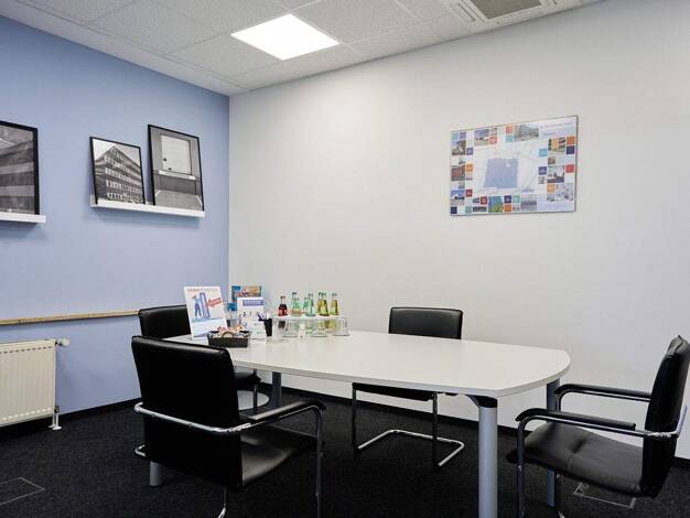 Bürofläche zur Miete 7,75 € 758,4 m² Bürofläche Osterbrooksweg 35-41 Schenefeld 22869