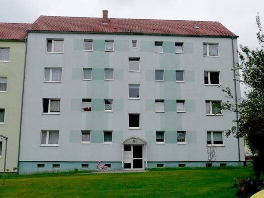 Wohnung zur Miete 390 € 3 Zimmer 59 m² 3. Geschoss August-Bebel-Straße 54 Grimma 04668