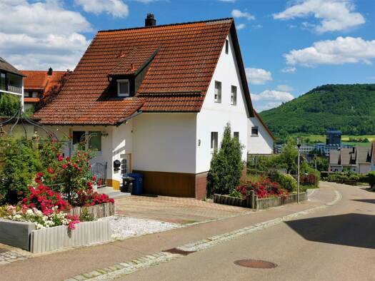 Einfamilienhaus zum Kauf 369.000 € 6 Zimmer 146 m² 486 m² Grundstück frei ab sofort Oberkochen 73447