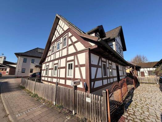 Haus zum Kauf 375.000 € 692 m² Grundstück Weitramsdorf Weitramsdorf 96479