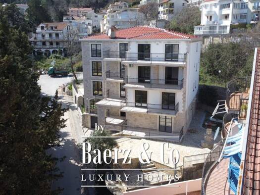 Haus zum Kauf 4.000.000 € 1.000 m² 330 m² Grundstück budva