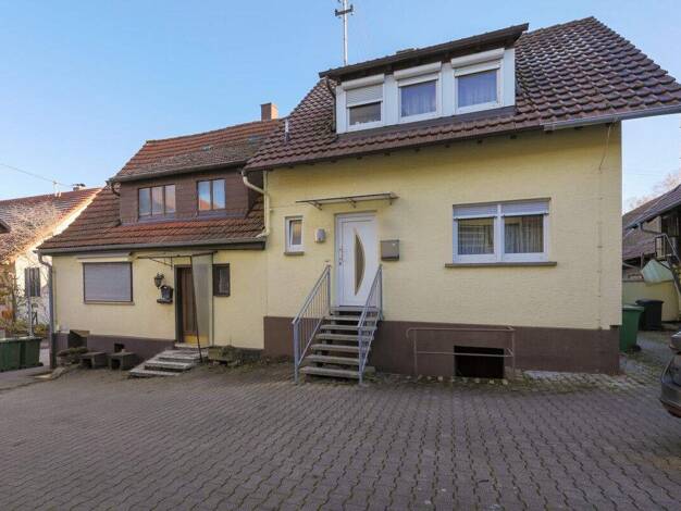 Einfamilienhaus zum Kauf 320.000 € 10 Zimmer 181,2 m² 439 m² Grundstück Neuhausen Neuhausen 75242