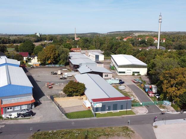 Produktionshalle zum Kauf provisionsfrei 8.000 m² Lagerfläche teilbar ab 100 m² Gothaer Straße 21 Ohrdruf 99885