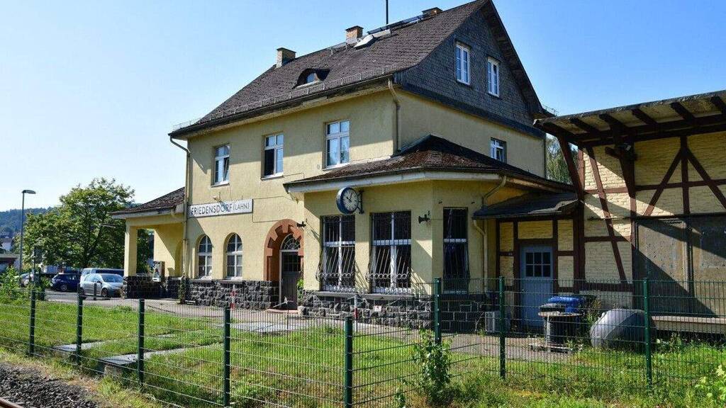 Lagerhalle zur Miete 90 € 85 m² Lagerfläche teilbar ab 63 m² Friedensdorf 35232