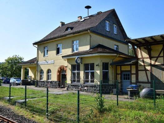 Lagerhalle zur Miete 90 € 85 m² Lagerfläche teilbar ab 63 m² Friedensdorf Dautphetal 35232