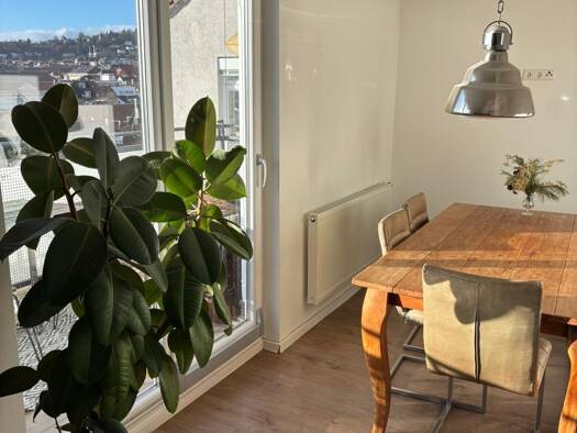 Penthouse zur Miete 2.100 € 3,5 Zimmer 100 m² Geschoss 6/7 frei ab 01.05.2026 West Stuttgart 70176