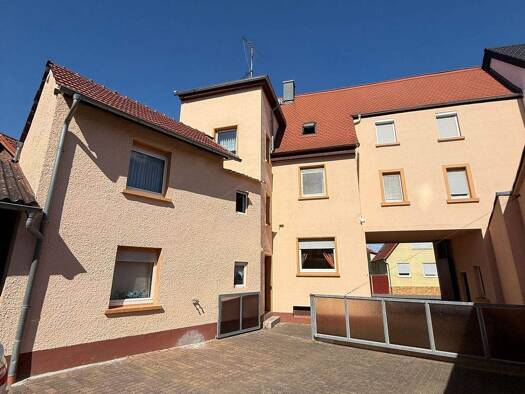 Mehrfamilienhaus zum Kauf 460.000 € 8 Zimmer 202 m² 483 m² Grundstück frei ab sofort Geinsheim Trebur 65468