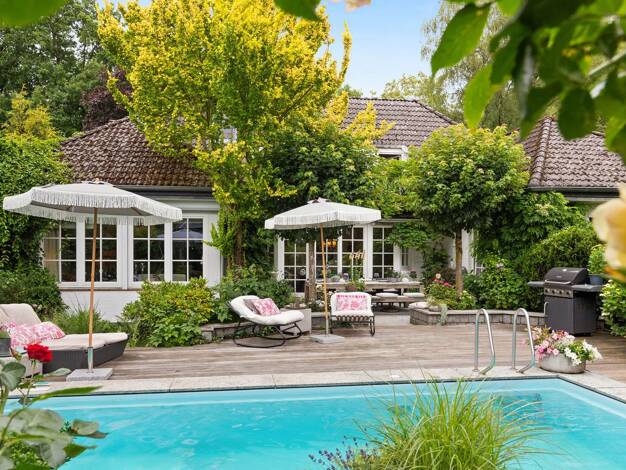 Einfamilienhaus zum Kauf 1.350.000 € 4 Zimmer 230 m² 1.350 m² Grundstück Duvenstedt Hamburg 22397