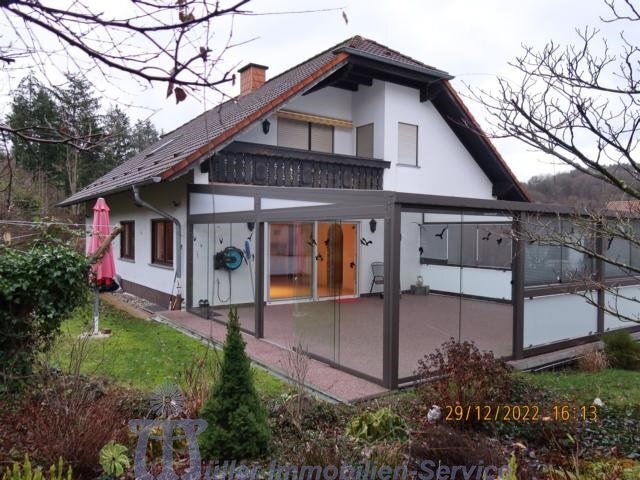 Haus zum Kauf 595.000 € 9 Zimmer 260 m²<br/>Wohnfläche 697 m²<br/>Grundstück ab sofort<br/>Verfügbarkeit Homburg Homburg 66424