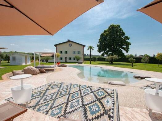 Villa zum Kauf 13 Zimmer 508 m² 800 m² Grundstück frei ab sofort Località Curaci 1 Lazise 37017