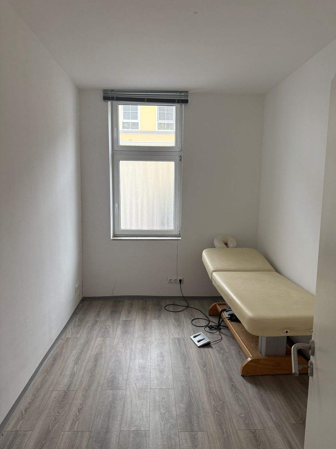 Immobilie in Krefeld - Sanierungsbedürftiges Reihenhaus in zentraler Lage von Krefeld - Bild 3