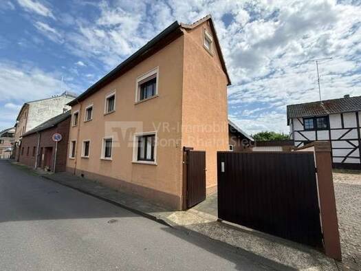 Einfamilienhaus zum Kauf 249.000 € 5 Zimmer 125 m² 892 m² Grundstück Stotzheim Euskirchen 53881