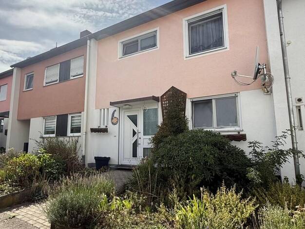 Reihenmittelhaus zum Kauf 350.000 € 5 Zimmer 110 m² 176 m² Grundstück Rottenburg Rottenburg am Neckar 72108