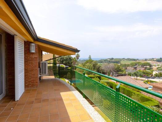 Einfamilienhaus zum Kauf 890.000 € 9 Zimmer 411 m² 1.195 m² Grundstück Sant Vicenç de Montalt 08394